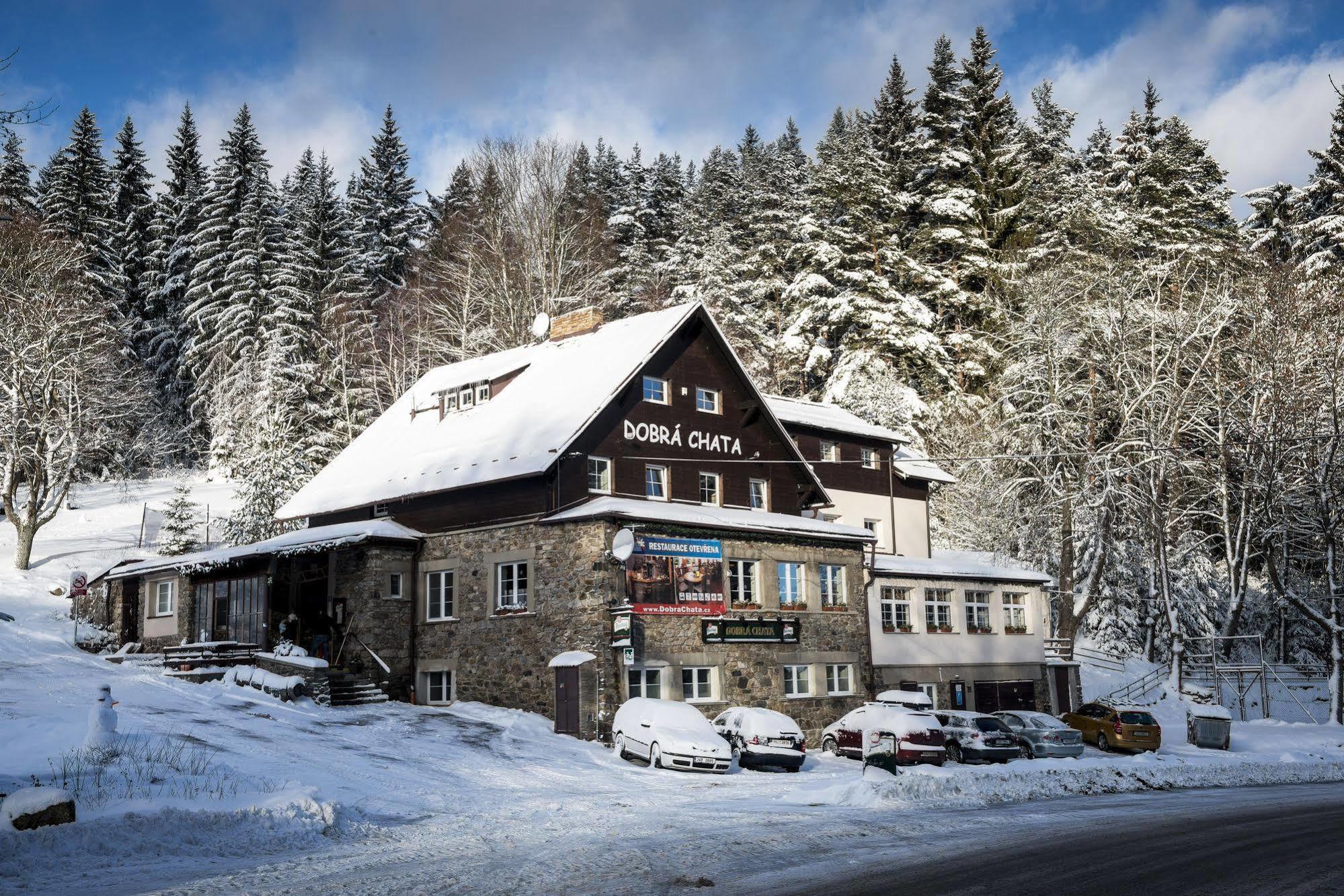 Horsky Hotel Dobra Chata Stachy Exterior foto
